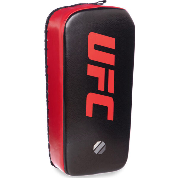 Макивара прямая UFC Contender 39,5x20,5x17см 1шт черный-красный