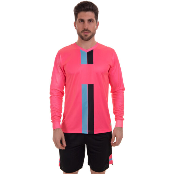 Форма футбольная комплект лонгслив и шорты розовый