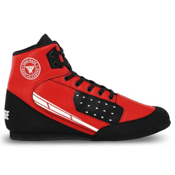 Боксерки FISTRAGE красные размер 35-45