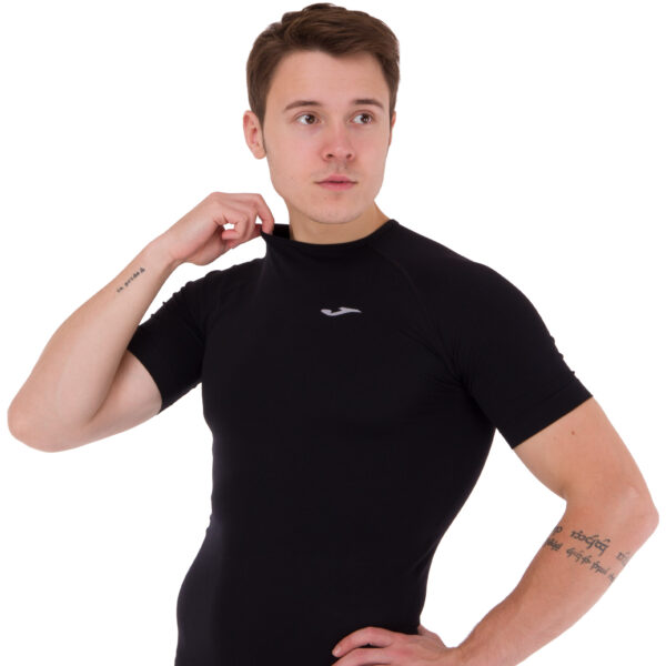 Термофутболка для активного спорта Joma BRAMA CLASSIC S-XL черный