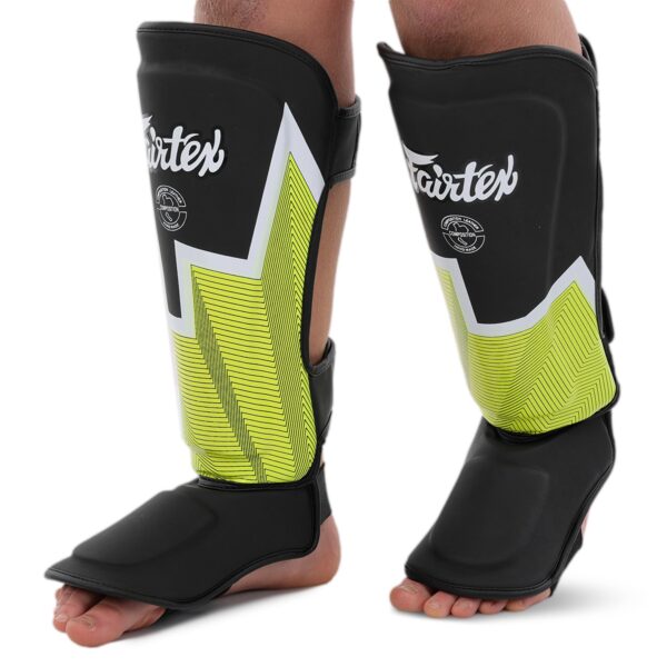 Защита голени и стопы для единоборств FAIRTEX S-L черно-салатовый