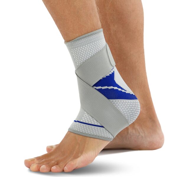 Бандаж на голеностоп эластичный с фиксирующим ремнем (фиксатор лодыжки) One size 1шт серый