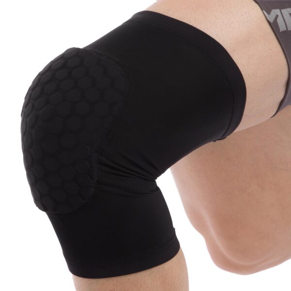 Наколенник баскетбольный короткий компрессионный с защитными накладками S-L 1шт