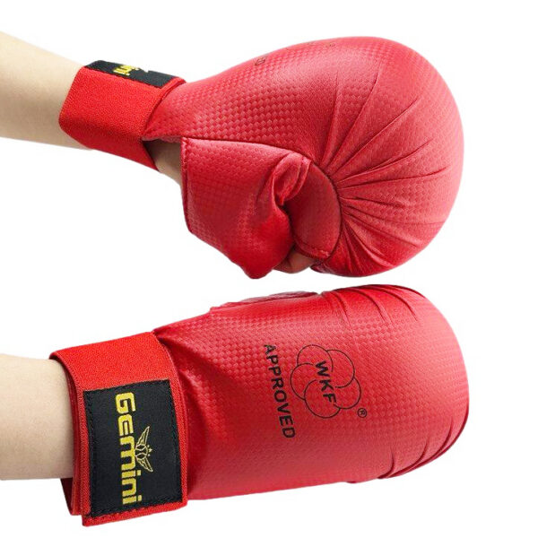 Перчатки накладки для каратэ красные XS-L