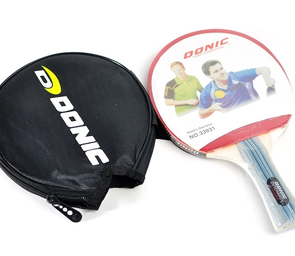 Ракетка для настольного тенниса Donic в чехле
