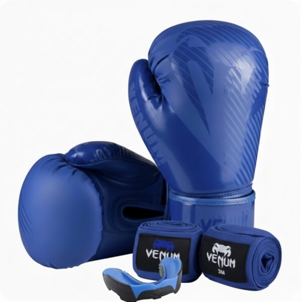 Перчатки боксерские Venum 10 унций с бинтами и капой